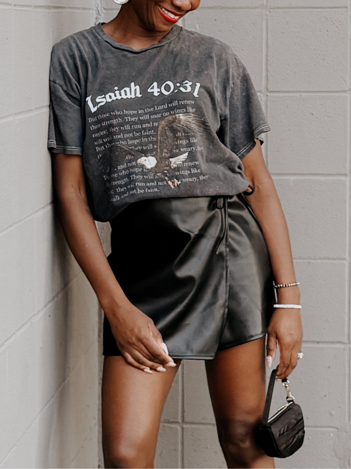 Unisex Mineral Wash Short Sleeve T-Shirt | Isaiah 40:31